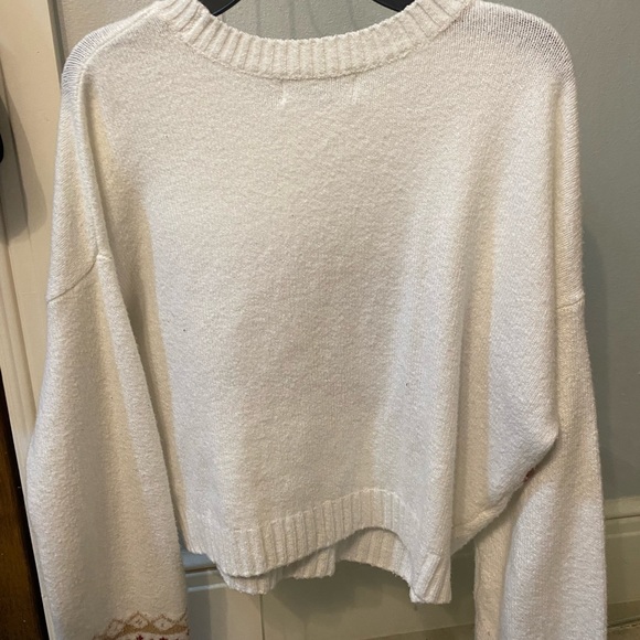 white Hollister shirt - Picture 3 of 5